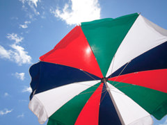 貸し出しビーチパラソルをレンタル